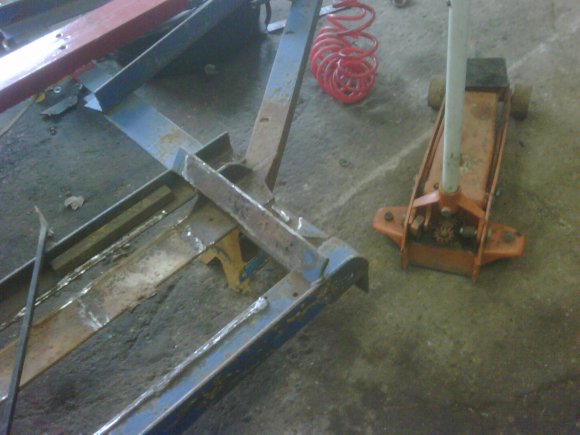 IMG00257-20110828-1227